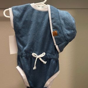 NEW baby clothes (6-9M)
